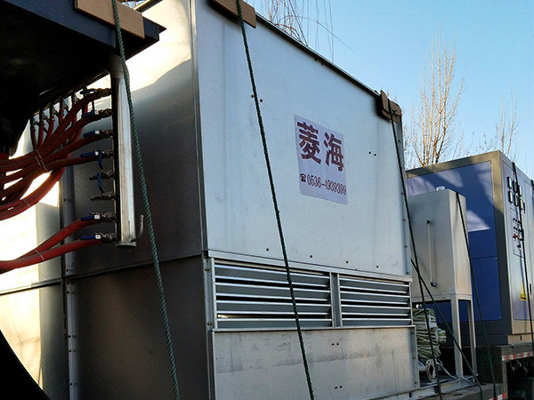 闭式冷却塔.jpg
